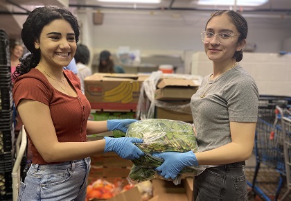 Friedens Pantry workers